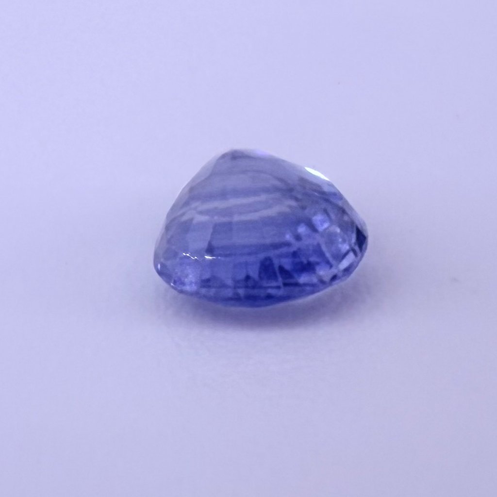 Light Blue Pear Cut 1.6 Carats Natural Sapphire - Image 7