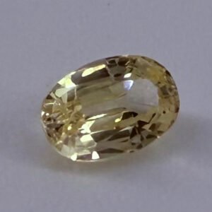 Light Yellow Oval Cut 0.6 Carats Natural Sapphire