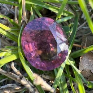 Magenta Oval Cut 6.1 Carats Natural Spinel