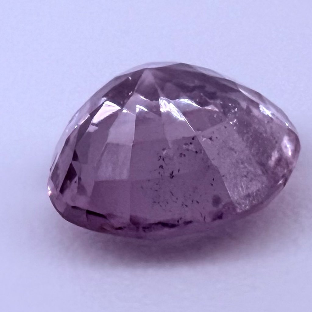 Crepe Oval Cut 1.7 Carats Natural Spinel - Image 6